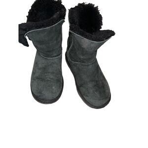 UGG Australia Boots 1017400K Bailey Button II Black Size‎ 3Y
